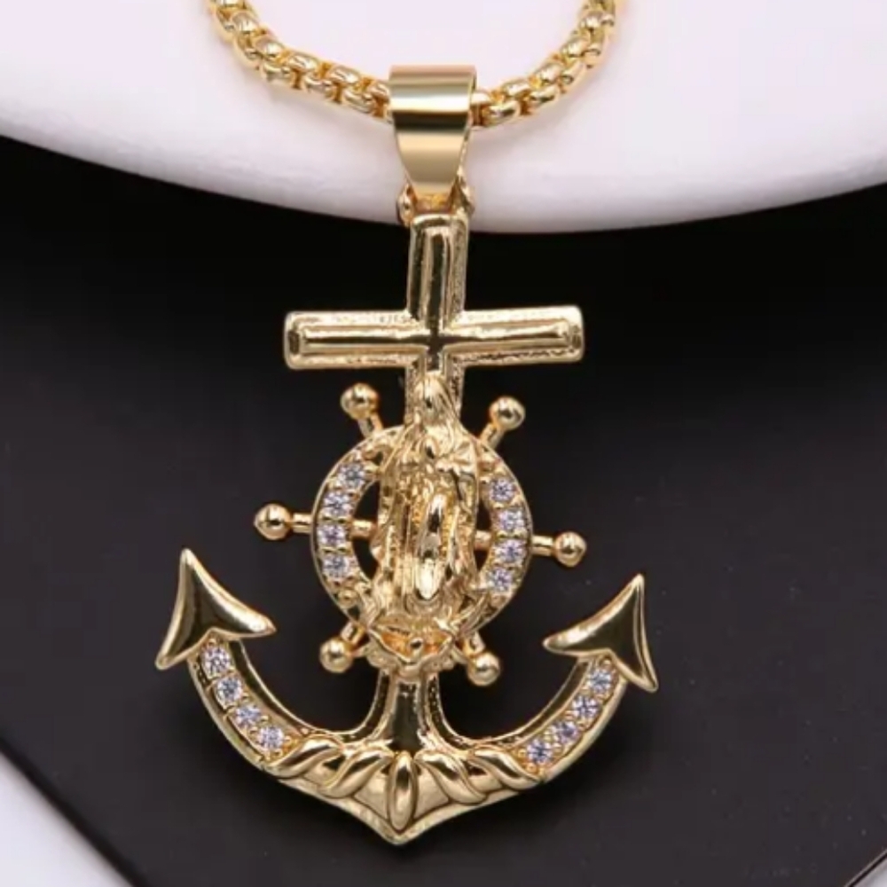 GOLD OR SILVER ANCHOR NECKLACE